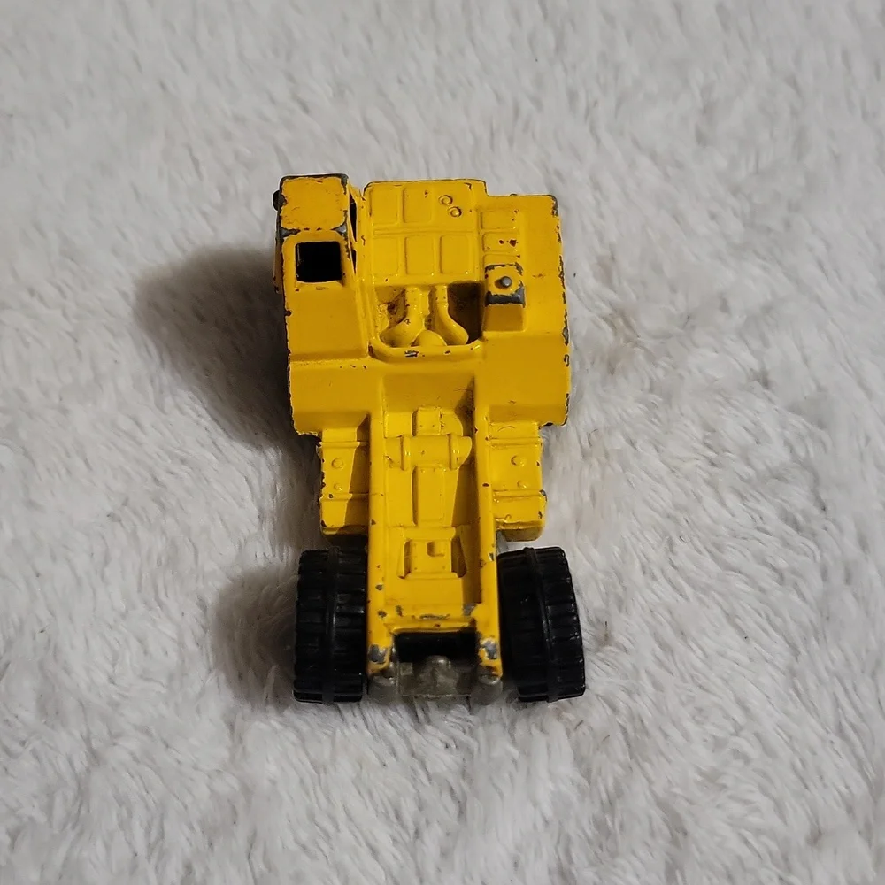 Vintage 1979 Hot Wheels CAT Dump Truck